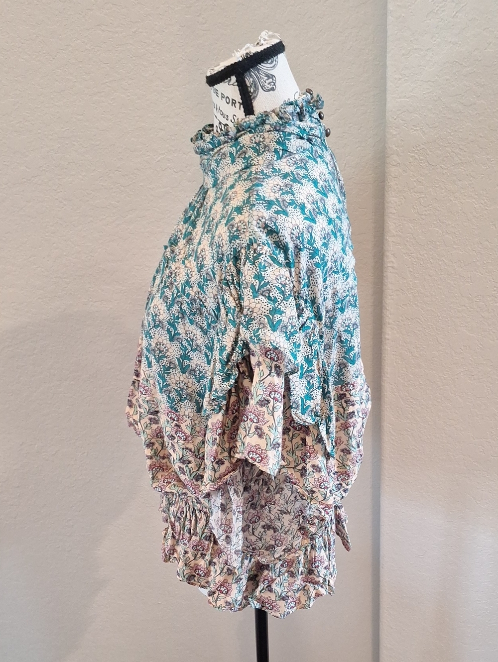 Anthropologie Let Me Be High-neck Printed Peasant Blouse Flutter Sleeve Size XL - Picture 10 of 15